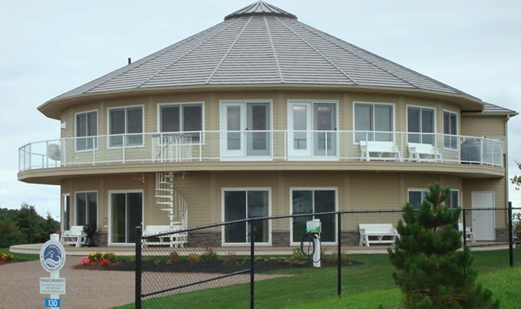 Around The Sea - Cana Da'S Rotating House, Suites & Tours Норт-Растіко Екстер'єр фото